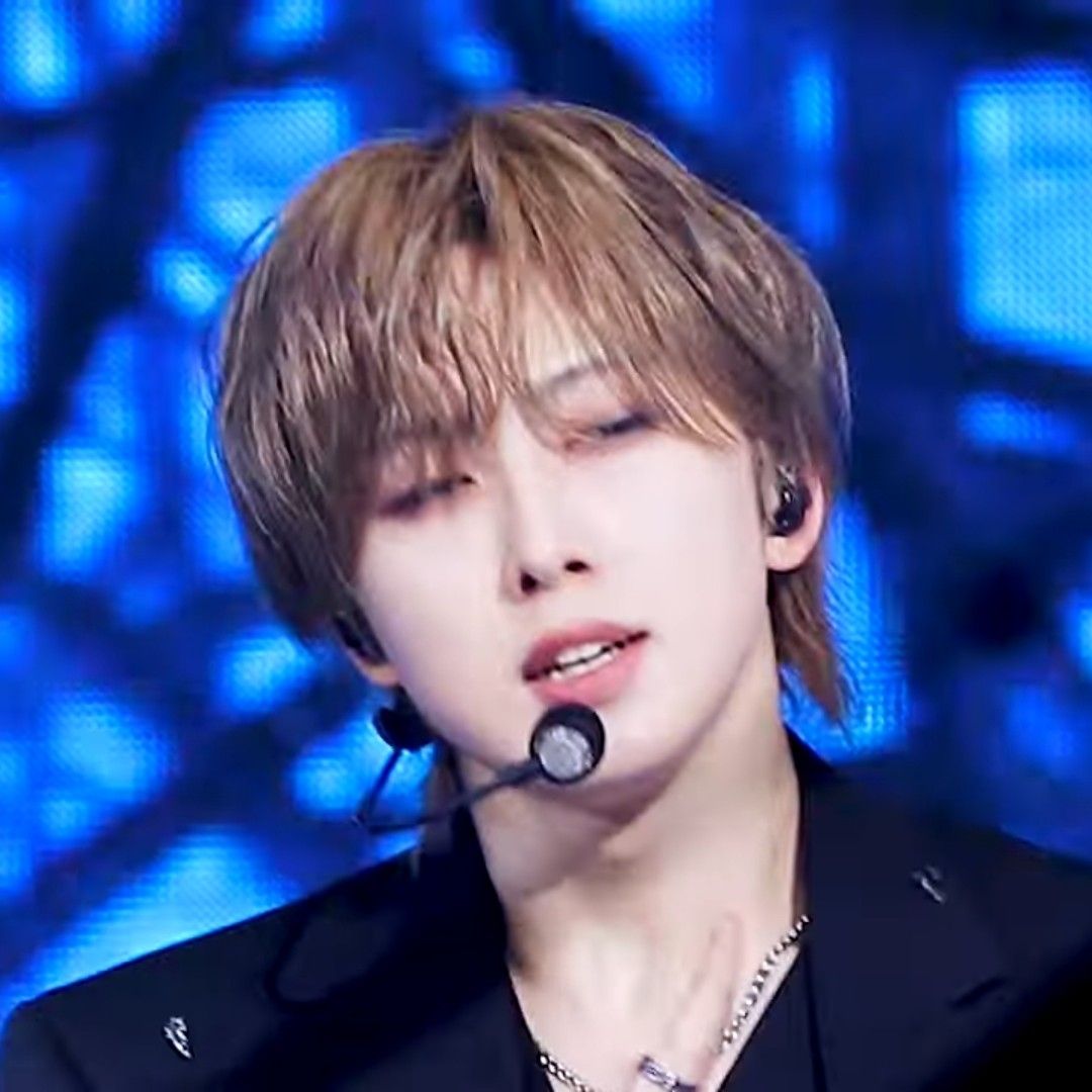 A moment captured by Fuma (&TEAM)'s fan