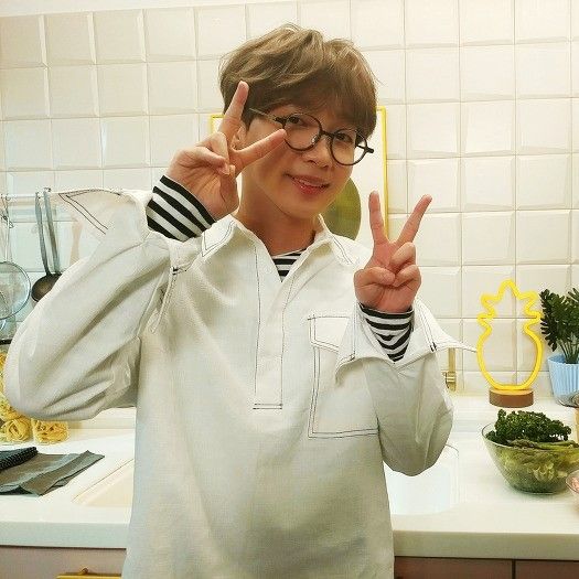Behind-the-scenes cut of Jeong Sewoon