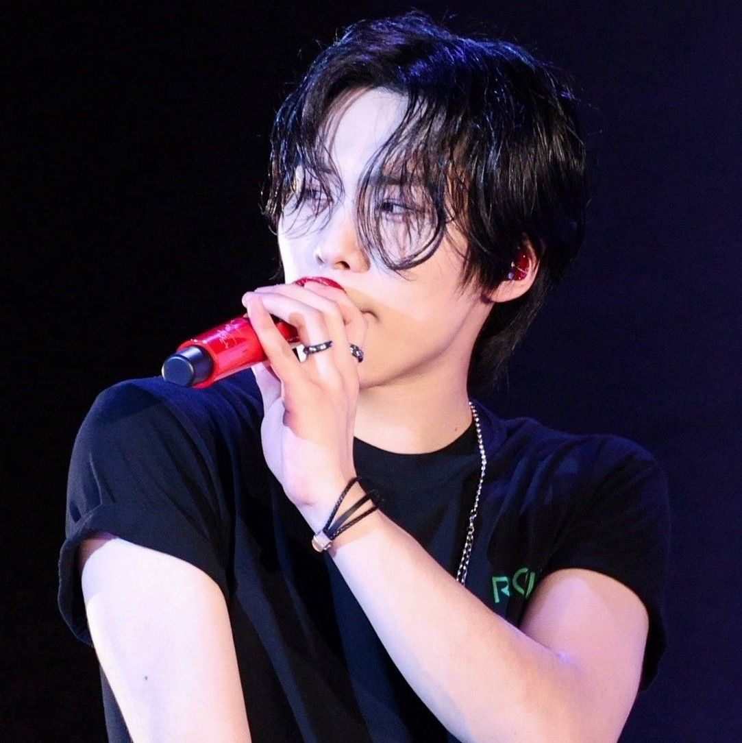 Behind-the-scenes cut of Rocky