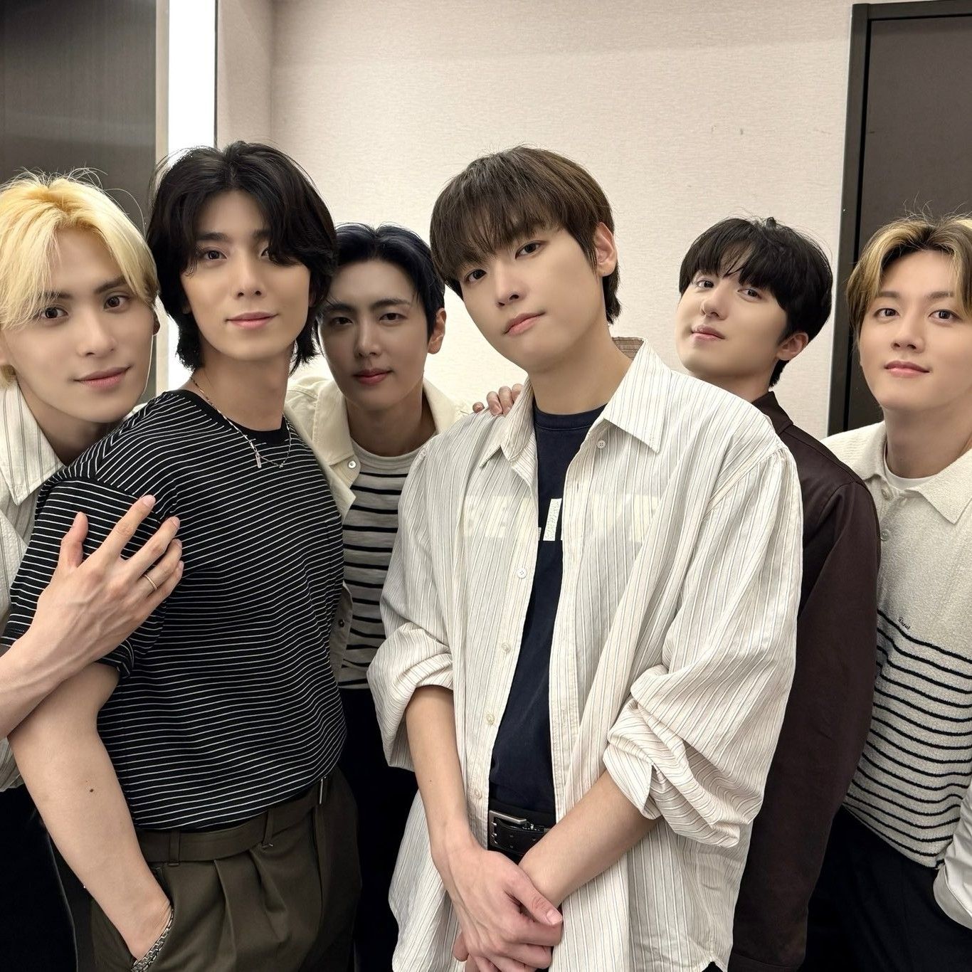 A moment captured by SF9's fan