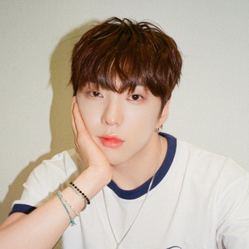 Latest photo of Seungyoon (WINNER)