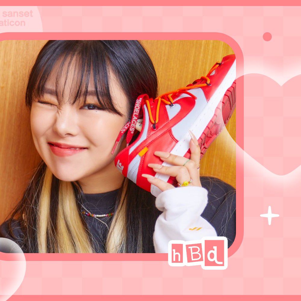 Recent activity shot of Wheein (MAMAMOO)