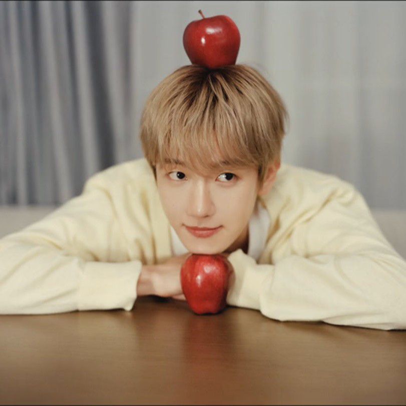 伯賢 (EXO)的幕後花絮