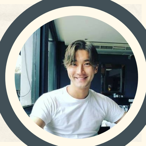 Behind-the-scenes cut of Siwon (Super Junior)