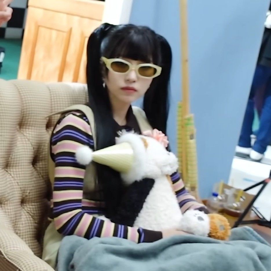Mina (TWICE)的最新照片