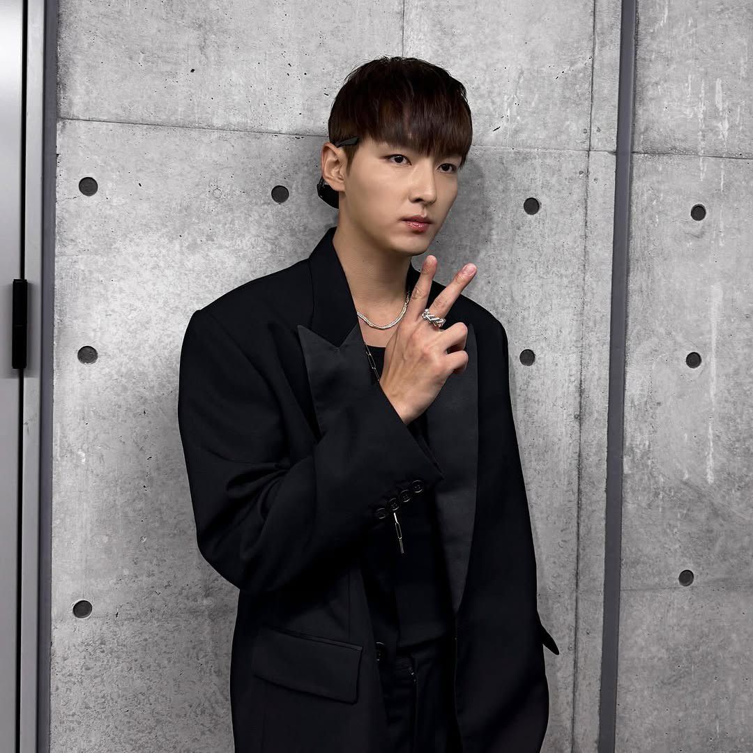 Recent activity shot of Zuho (SF9)