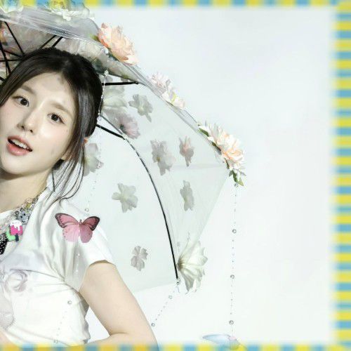 Behind-the-scenes cut of HeeJin (ARTMS)