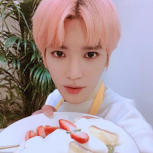 Signature photo of Taeyong (NCT 127) capturing their charm