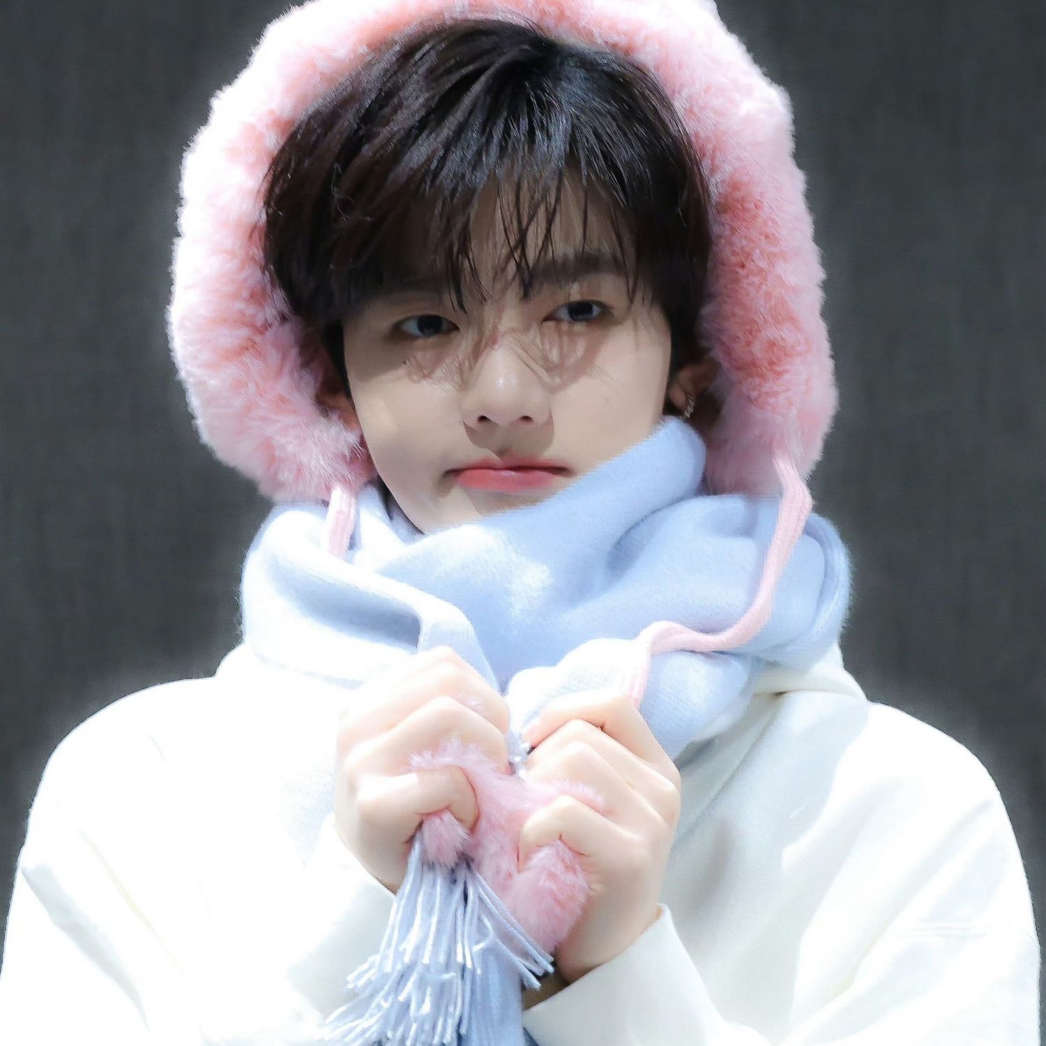 Behind-the-scenes cut of Zhang Hao (ZEROBASEONE)