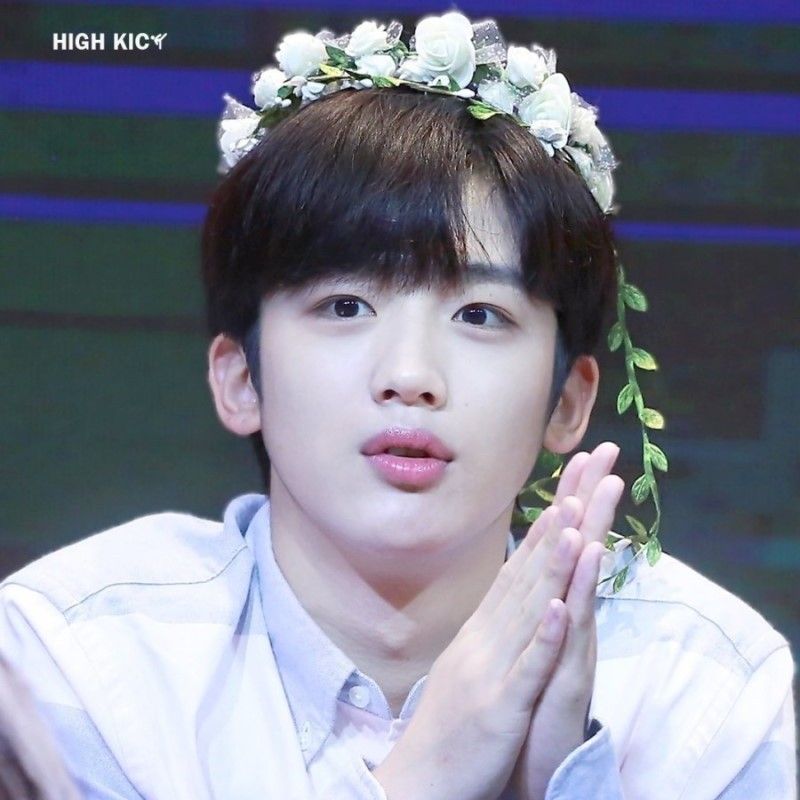 Latest photo of Kim Yohan (WEi)