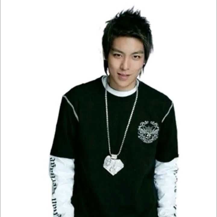 Behind-the-scenes cut of T.O.P