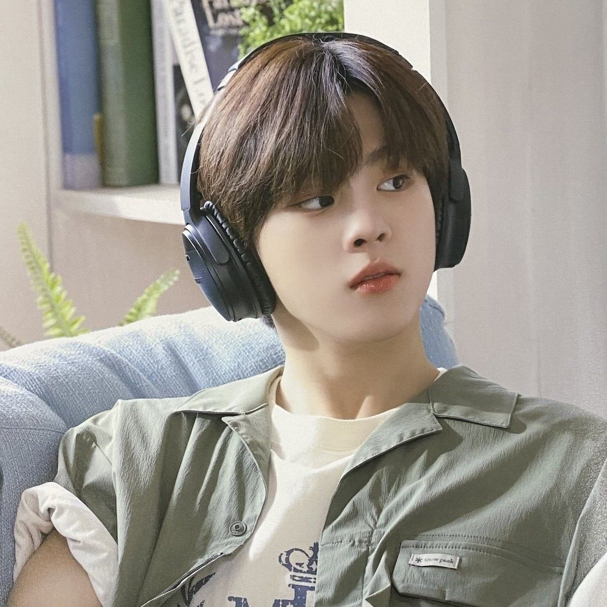 김우석의 비하인드 컷