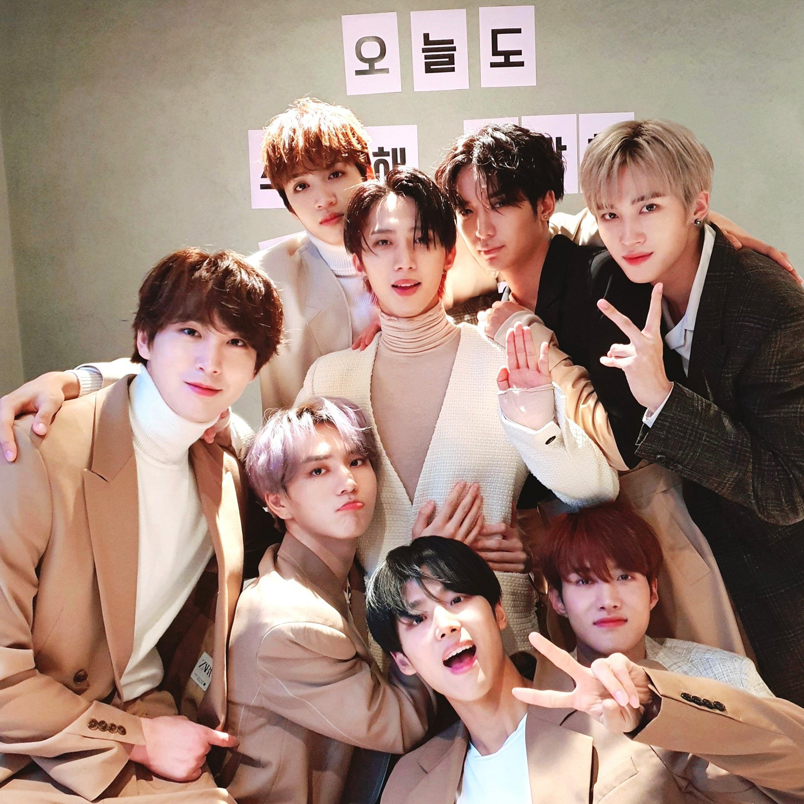 펜타곤의 비하인드 컷