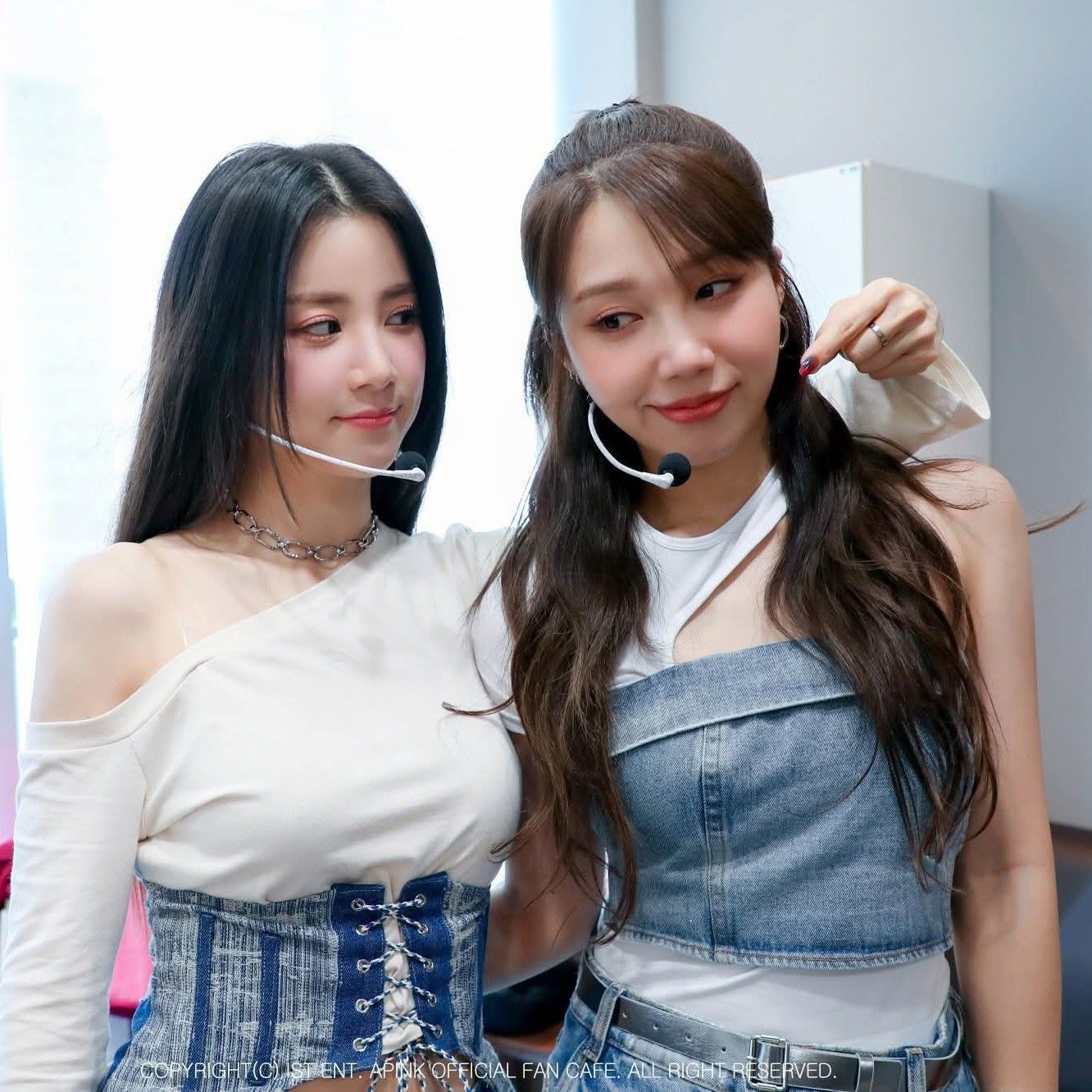 チョン・ウンジ (Apink)の舞台裏ショット
