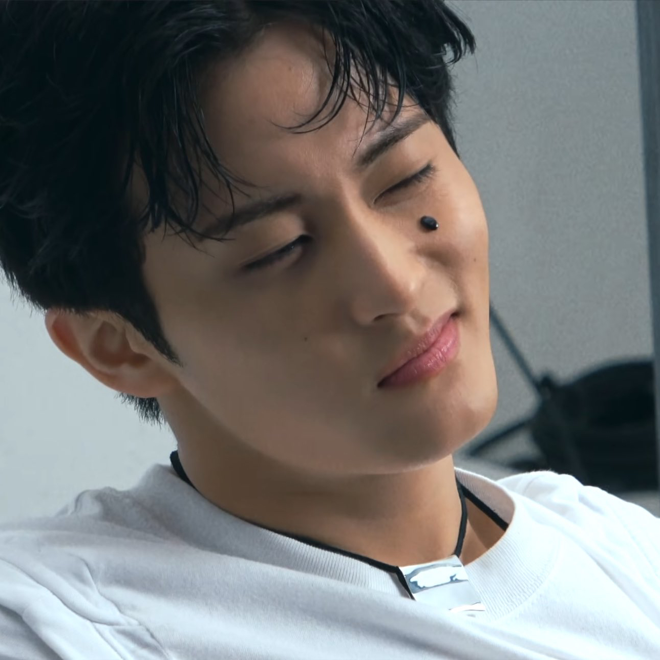 Behind-the-scenes cut of Mark (NCT 127, NCT DREAM)