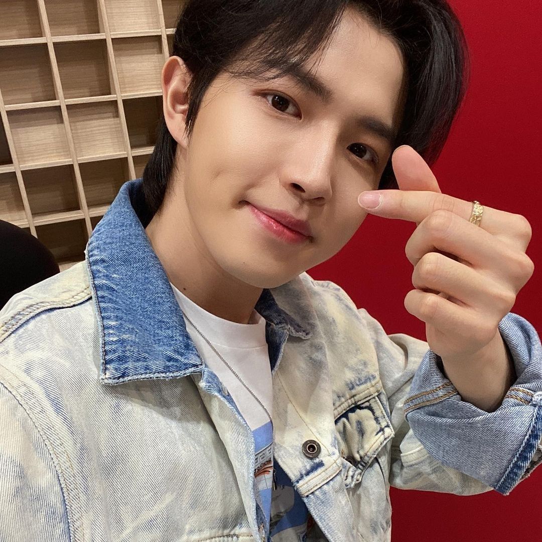 Foto aktivitas terbaru Kim Jaehwan