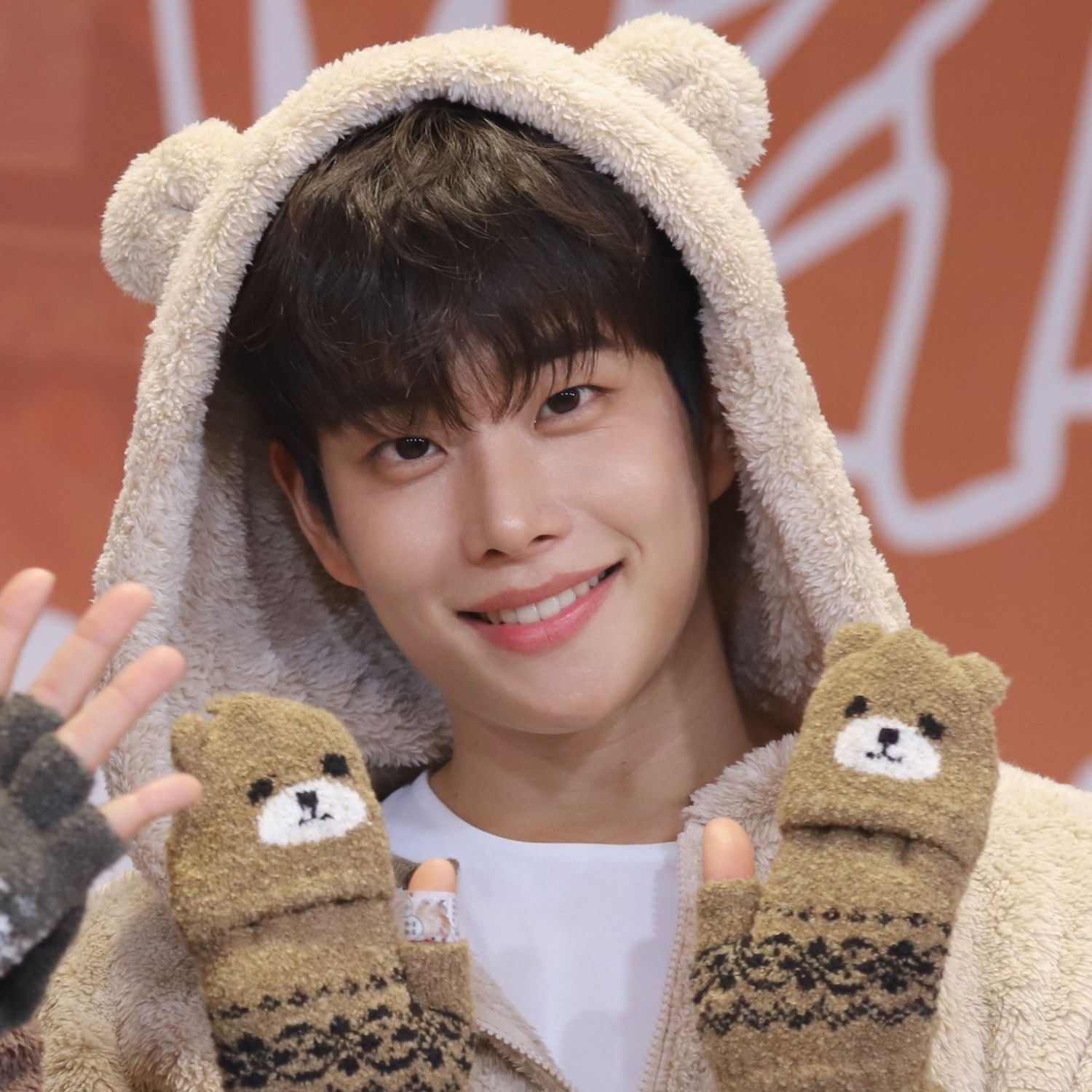 Recent activity shot of MJ (ASTRO)