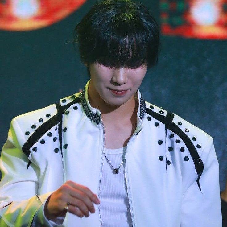 Behind-the-scenes cut of Rocky