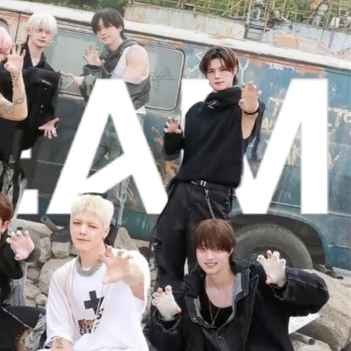 A moment captured by &TEAM's fan