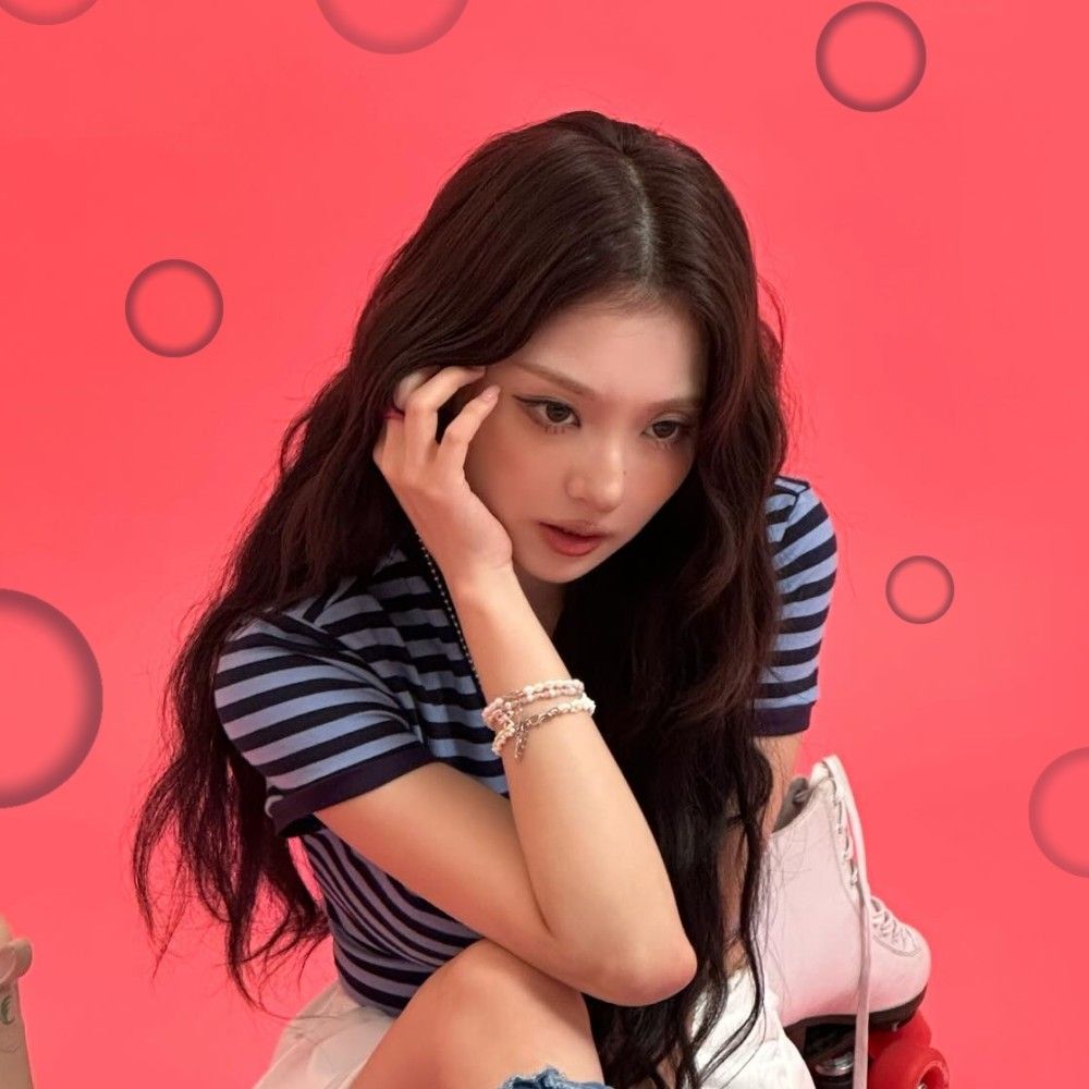 A moment captured by Lee Nagyung (fromis_9)'s fan