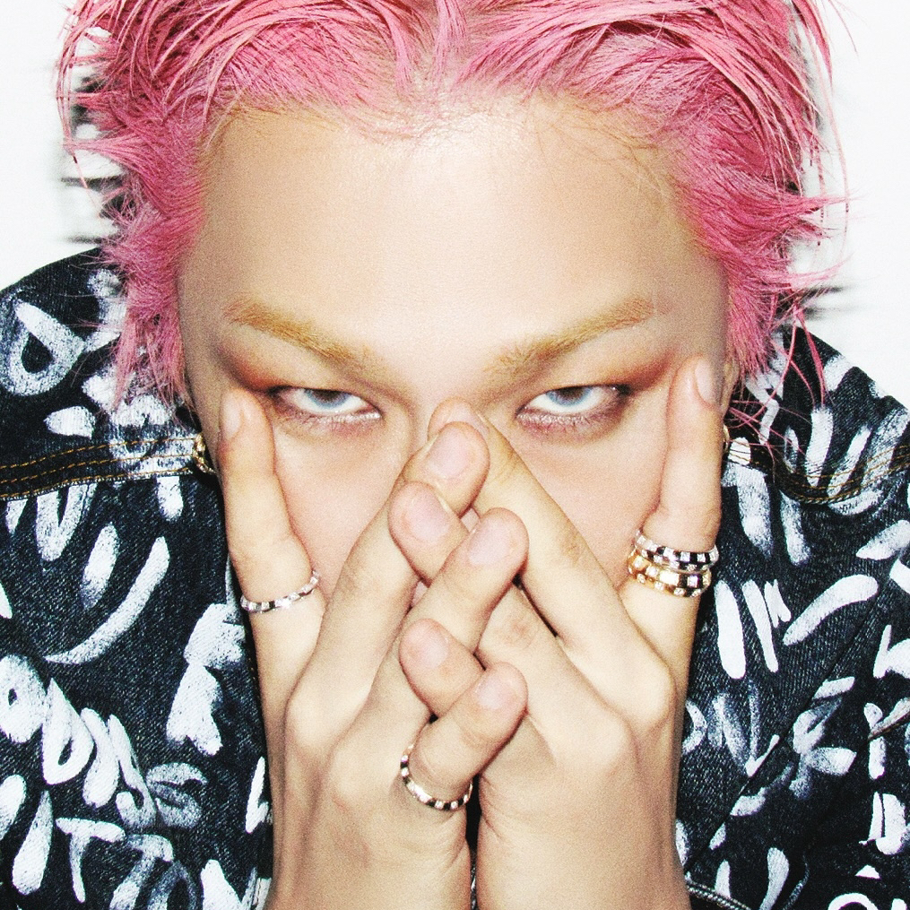 Recent activity shot of Taeyang (BIGBANG)