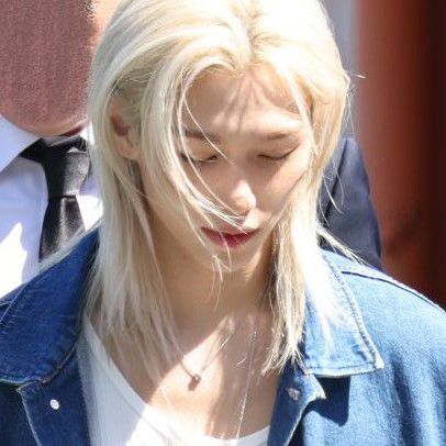Latest photo of Felix (Stray Kids)
