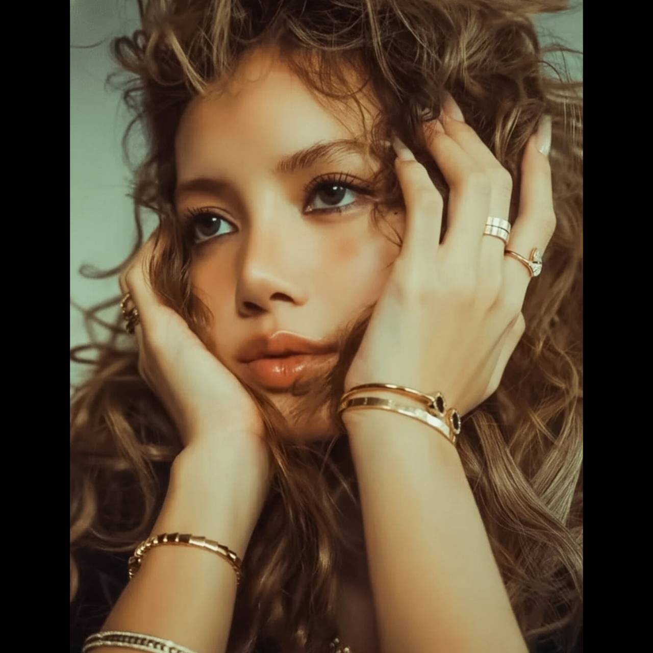 리사 (BLACKPINK)의 비하인드 컷