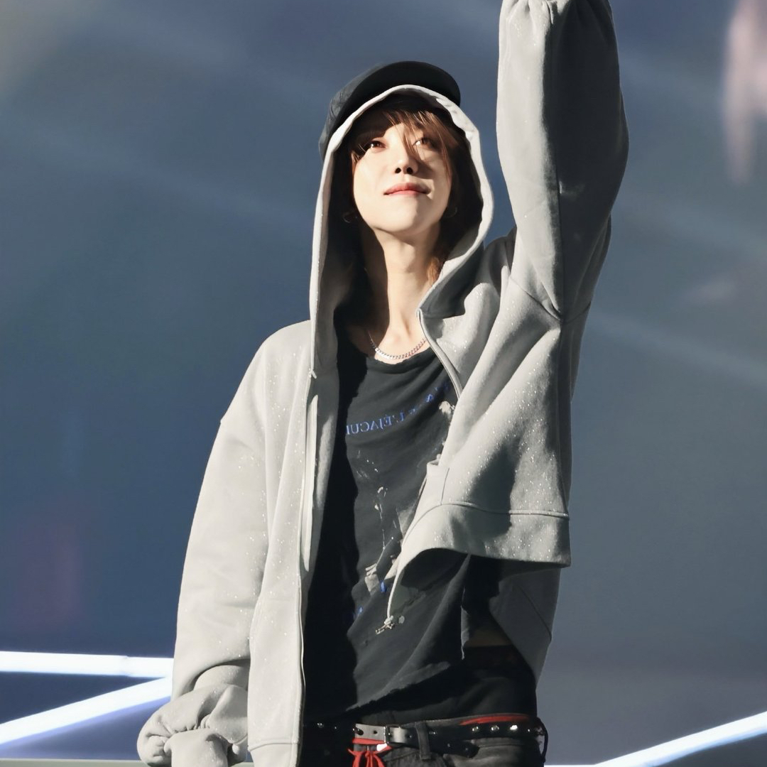 A moment captured by The 8 (SEVENTEEN)'s fan