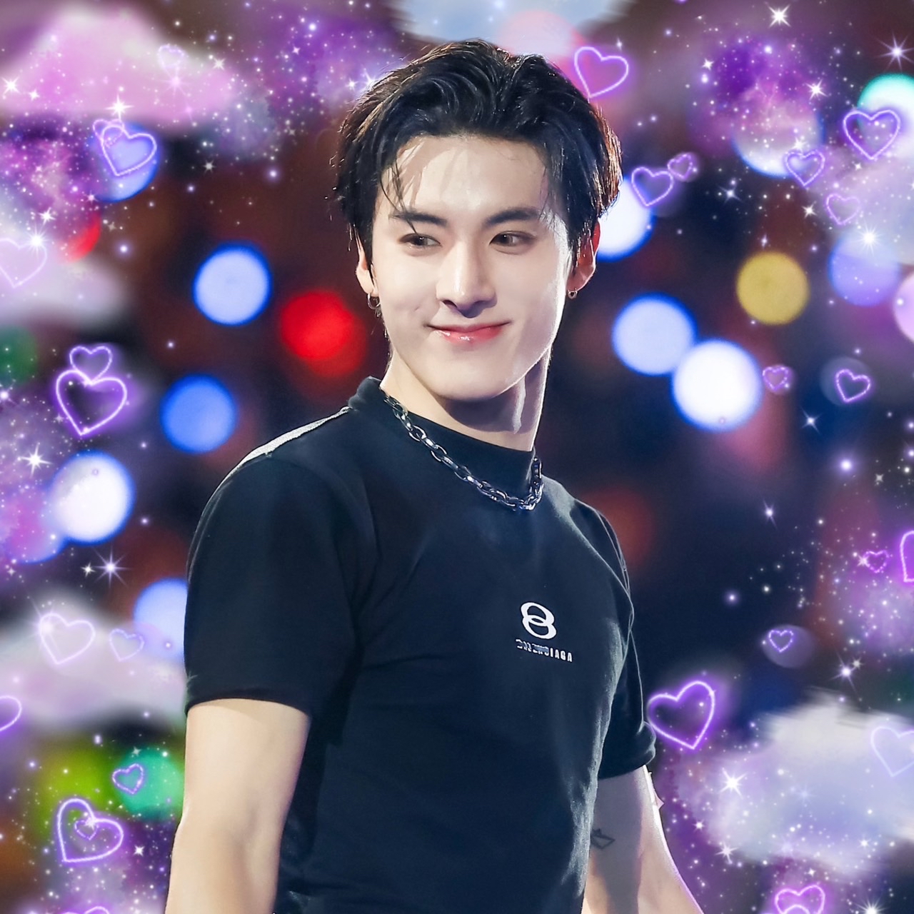 A moment captured by Eric (THE BOYZ)'s fan