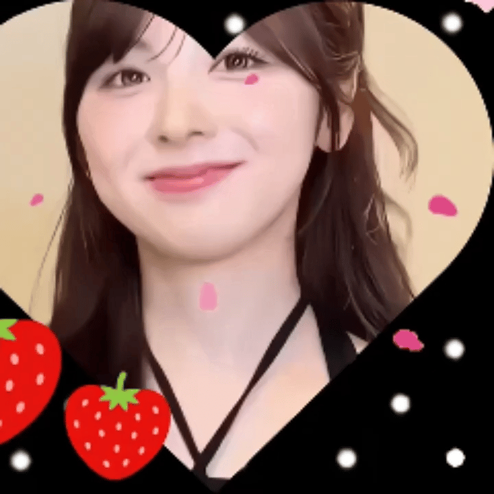 Latest photo of Miihi (NiziU)