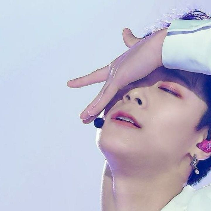A moment captured by Moonbin (ASTRO)'s fan