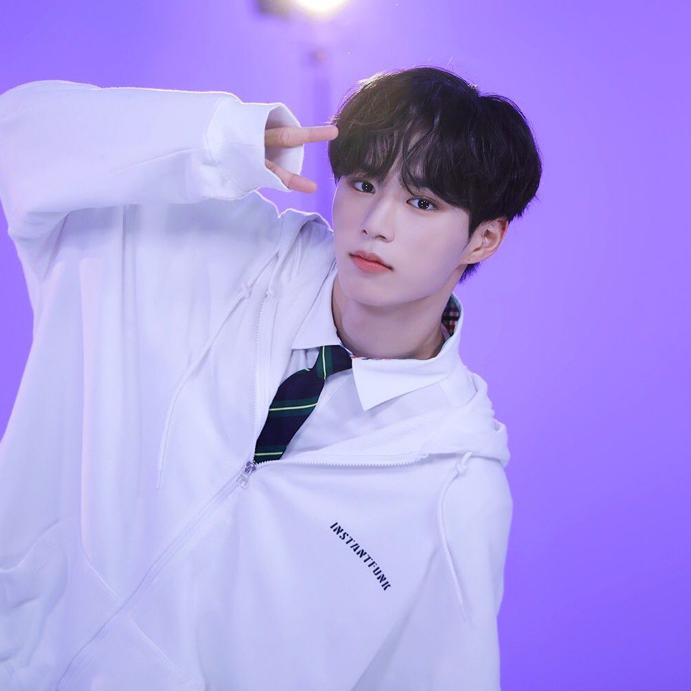 Latest photo of Kim Junseo (ALPHA DRIVE ONE)