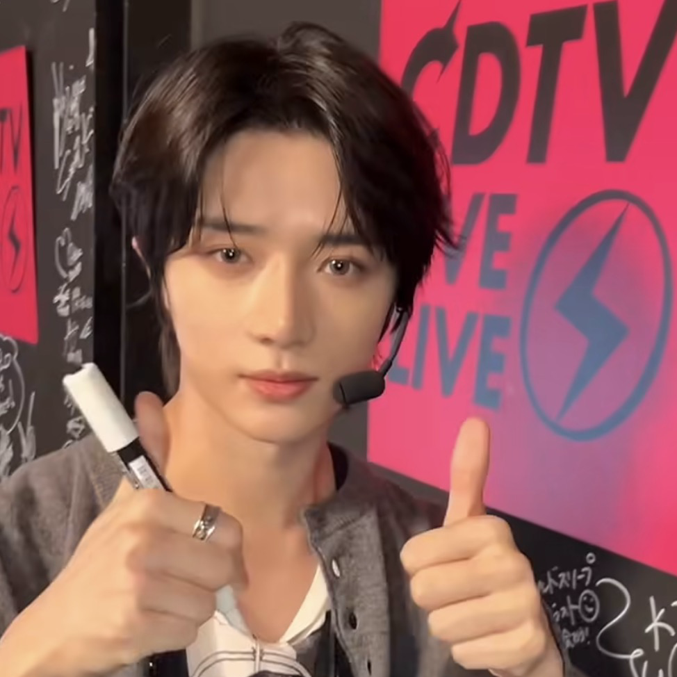 A moment captured by Beomgyu (TOMORROW X TOGETHER)'s fan