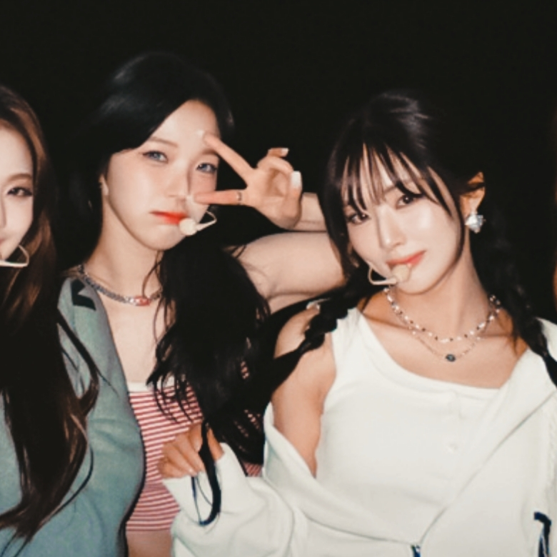 Behind-the-scenes cut of fromis (9)