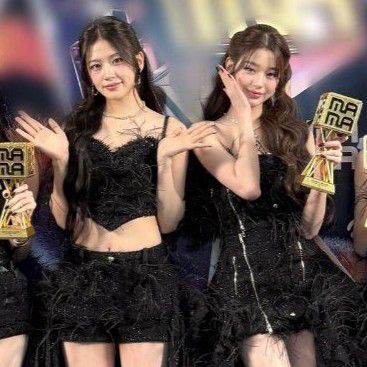 안유진 (IVE)의 비하인드 컷