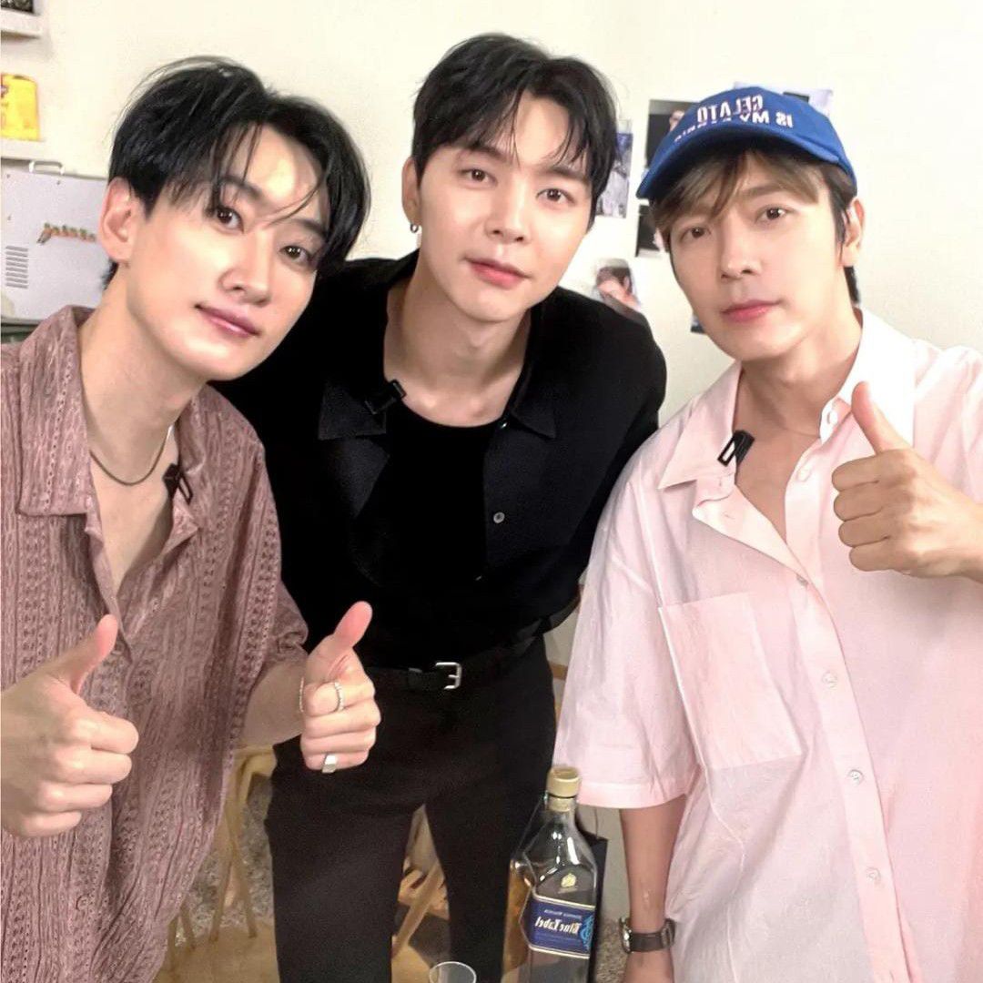 Recent activity shot of Johnny (NCT 127)