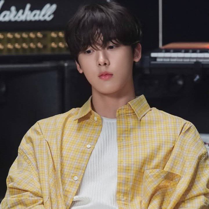 Behind-the-scenes cut of Sanha (ASTRO)