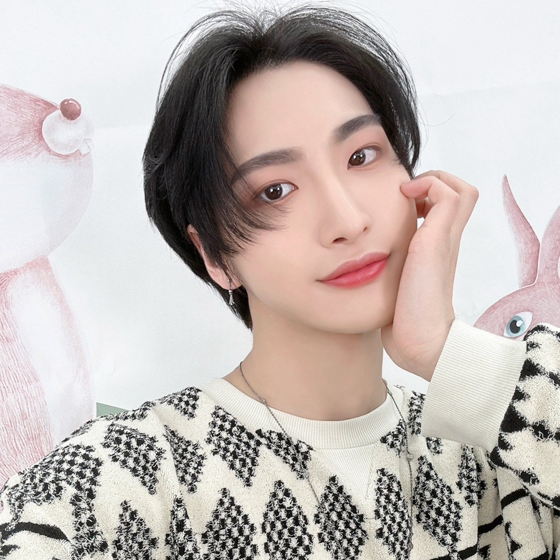 Recent activity shot of Seonghwa (ATEEZ)