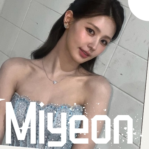 Recent activity shot of Miyeon (i-dle)