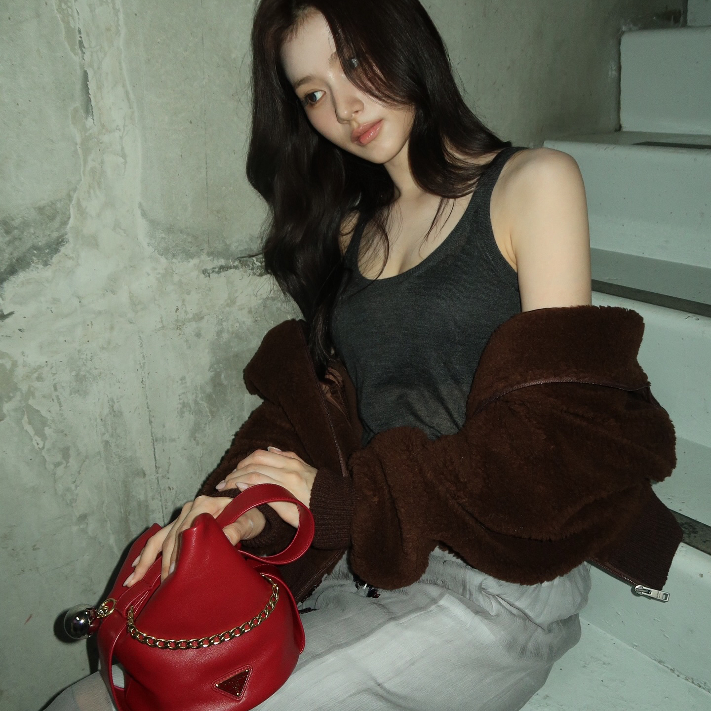 Latest photo of Sana (TWICE)