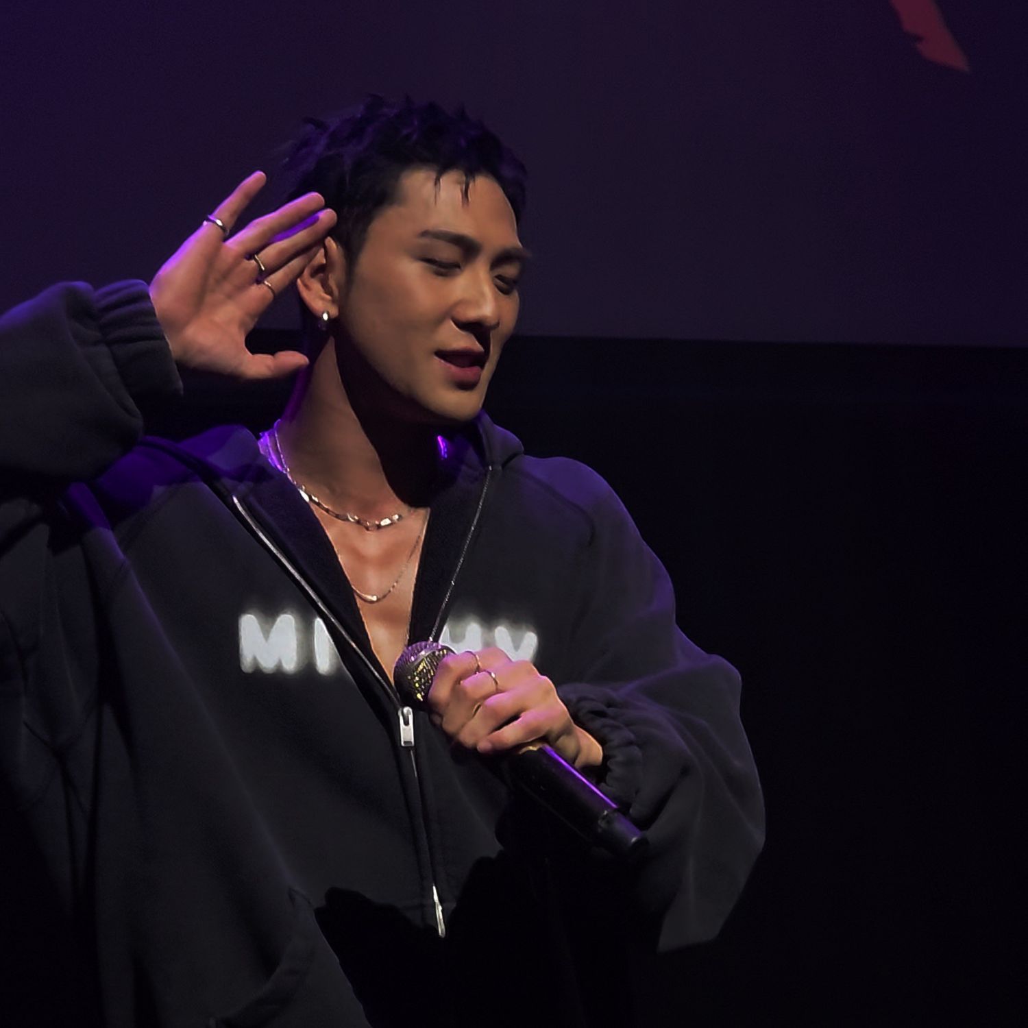 Recent activity shot of Baekho