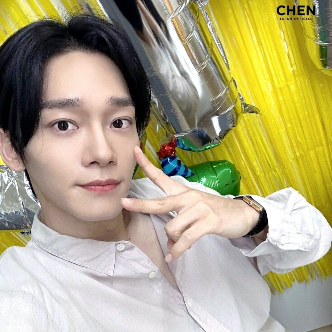 A moment captured by Chen (EXO)'s fan