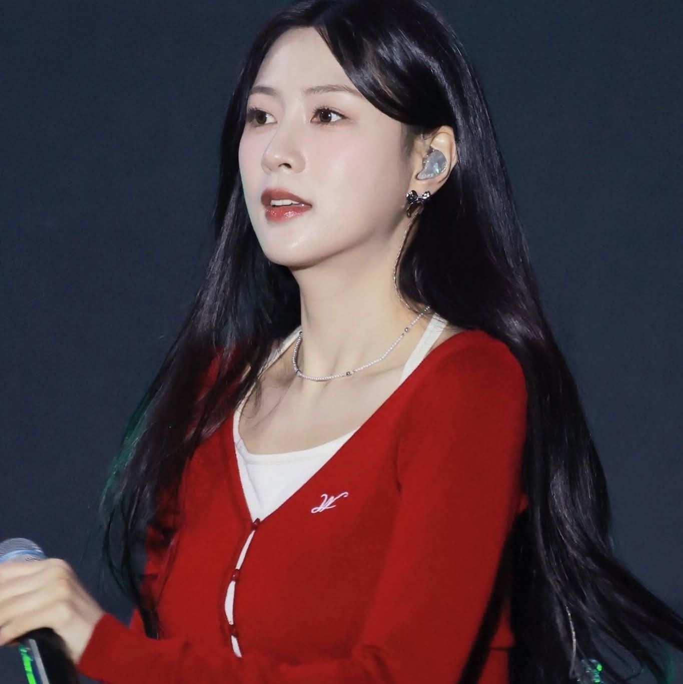 オ・ハヨン (Apink)の舞台裏ショット