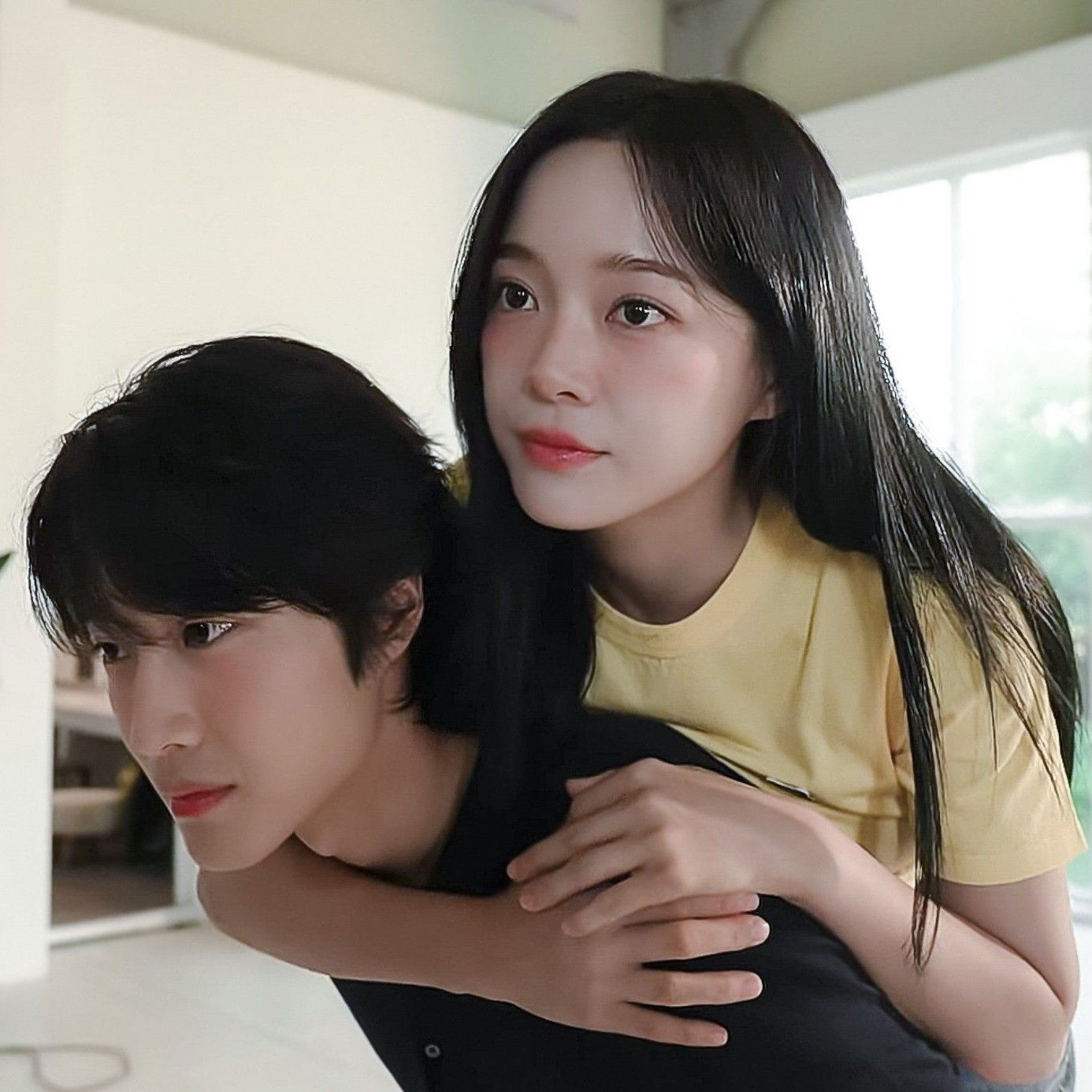 Behind-the-scenes cut of Sejeong