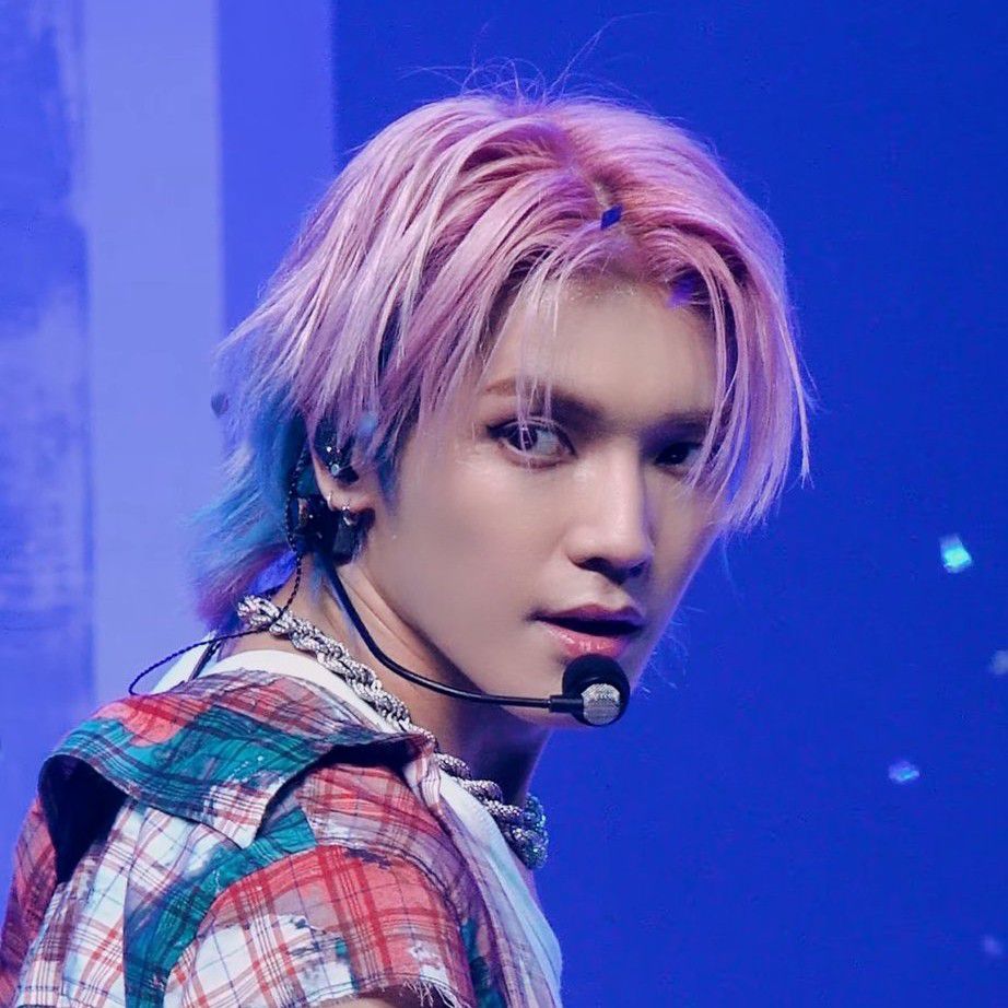 Behind-the-scenes cut of NCT 127