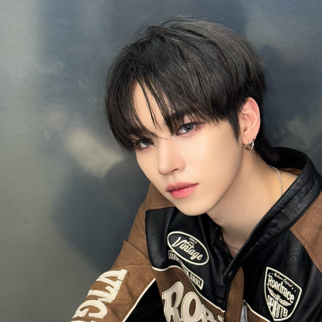 Behind-the-scenes cut of Hanjun (n.SSign)