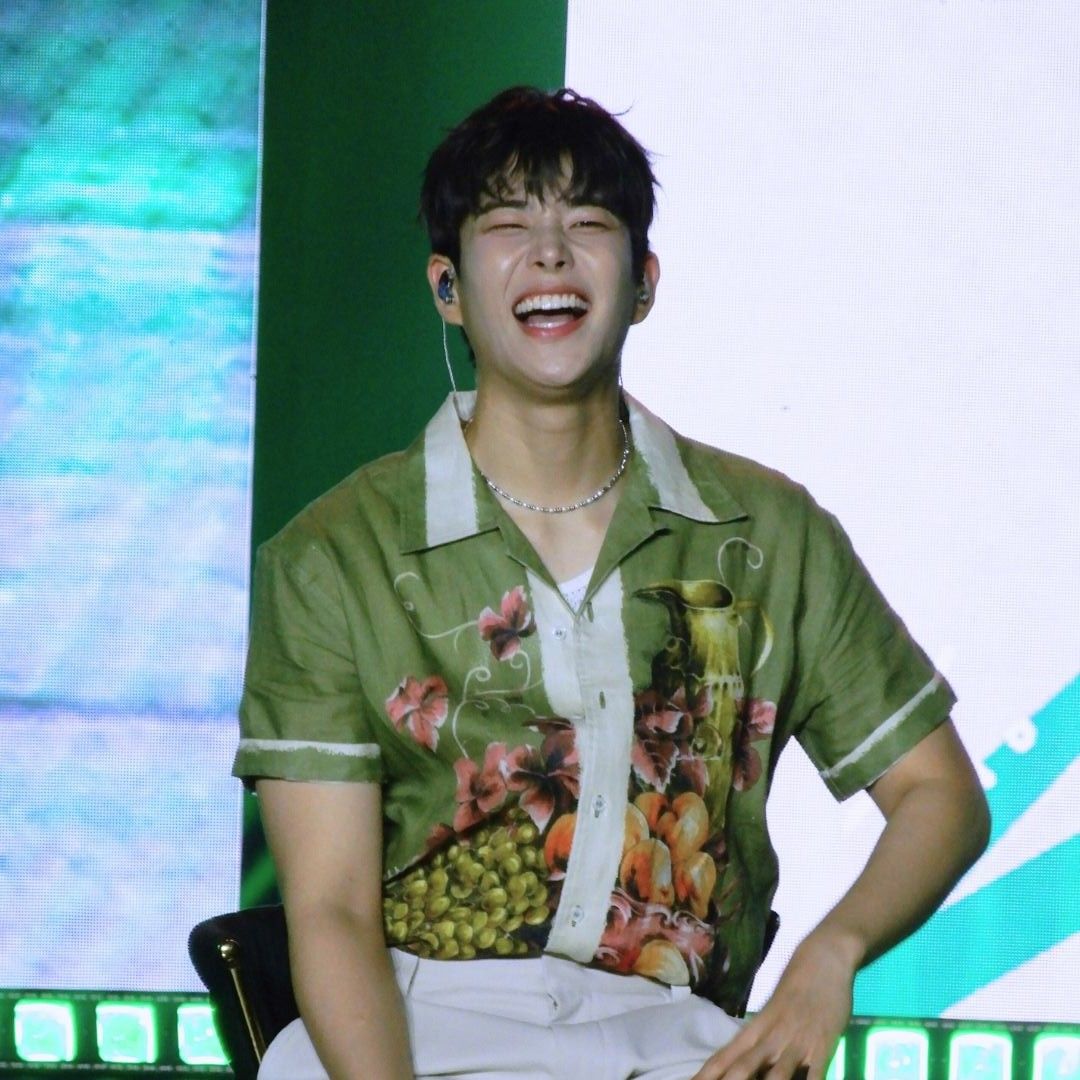 Recent activity shot of MJ (ASTRO)