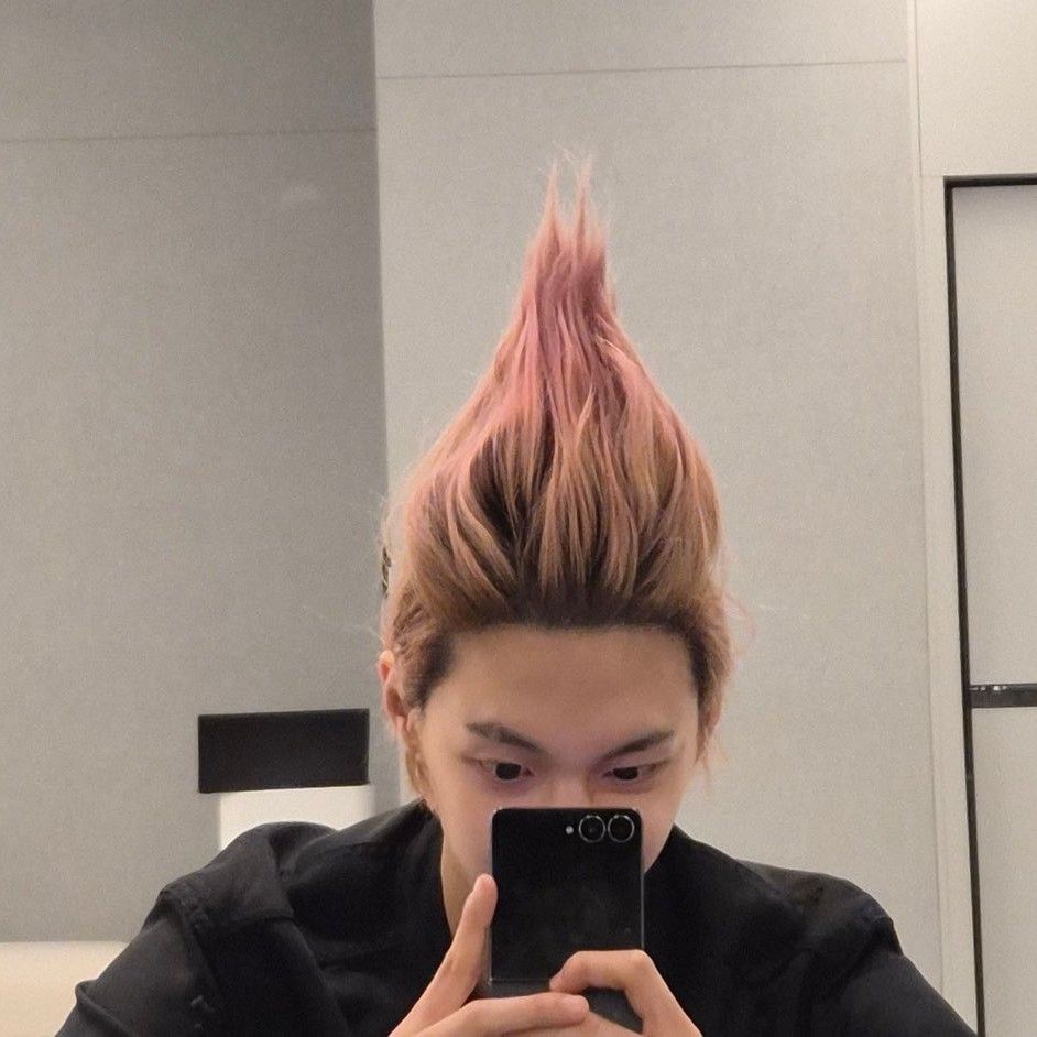 Latest photo of Wonbin (RIIZE)