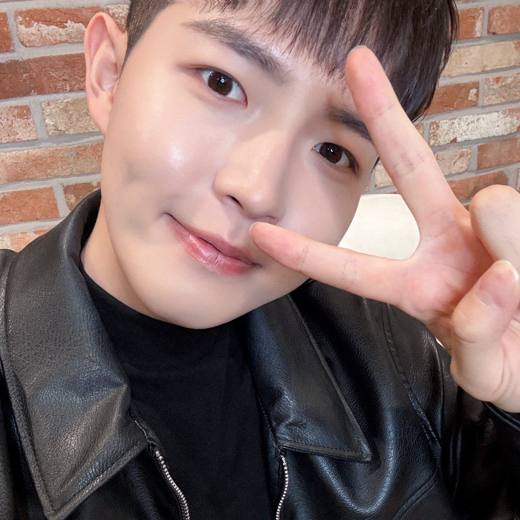 Momen yang diabadikan oleh penggemar Kim Jaehwan