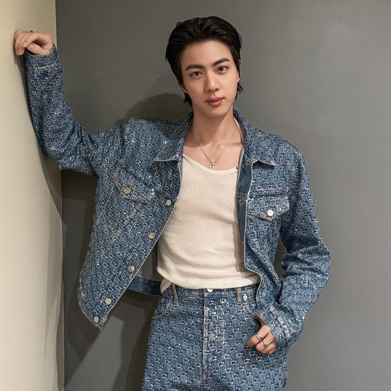 Latest photo of Jin (BTS)